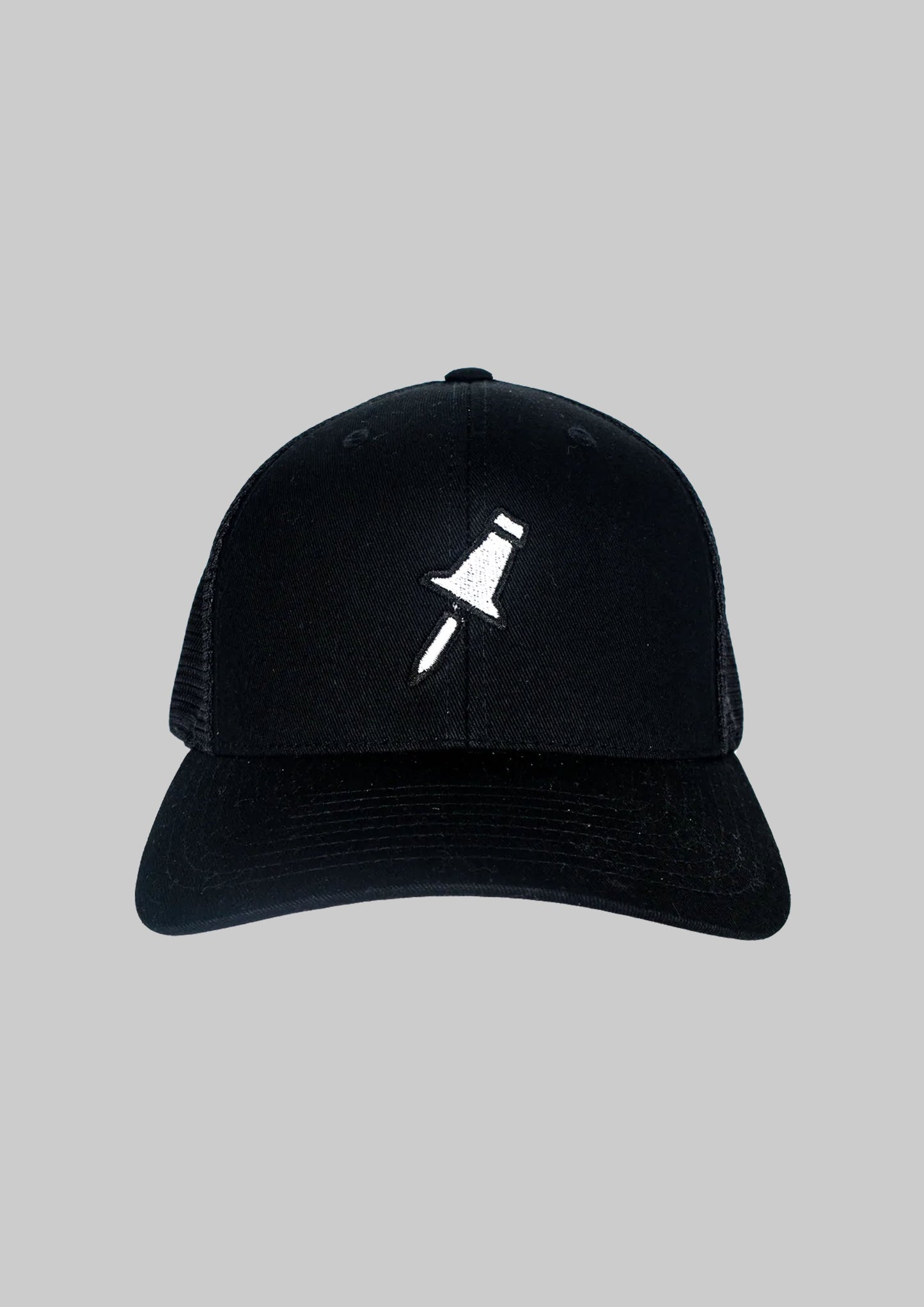 "Kartnålen" Trucker Cap Black/White